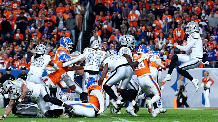 Las Vegas Raiders v Denver Broncos Las Vegas Raiders v Denver Broncos
