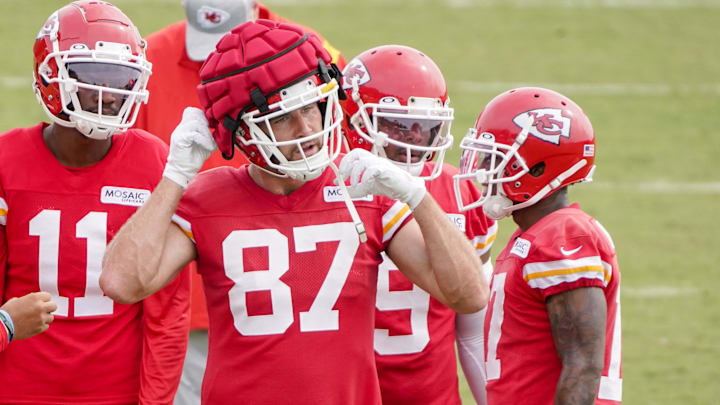 Jul 27, 2022; St. Joseph, MO, USA; Kansas City Chiefs tight end Travis Kielce (87) during training