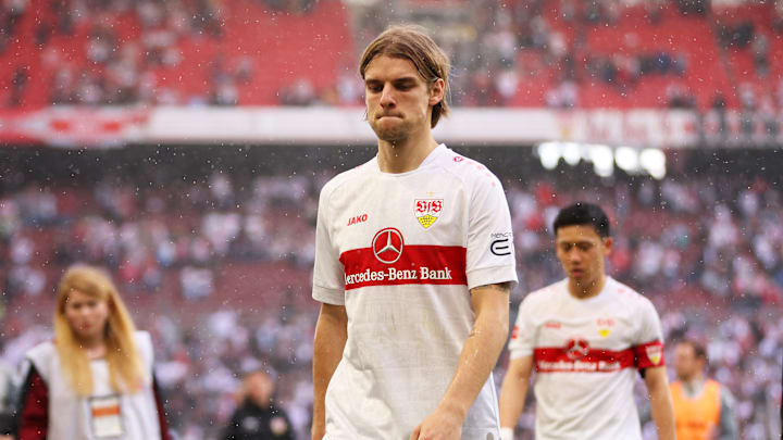 Borna Sosa spricht über einen möglichen VfB-Abschied