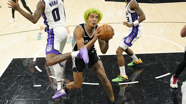 Dec 6, 2024; San Antonio, Texas, USA; San Antonio Spurs forward Jeremy Sochan (10) drives to the basket during the second half against the Sacramento Kings at Frost Bank Center. Mandatory Credit: Scott Wachter-Imagn Images Dec 6, 2024; San Antonio, Texas, USA; San Antonio Spurs forward Jeremy Sochan (10) drives to the basket during the second half against the Sacramento Kings at Frost Bank Center. Mandatory Credit: Scott Wachter-Imagn Images