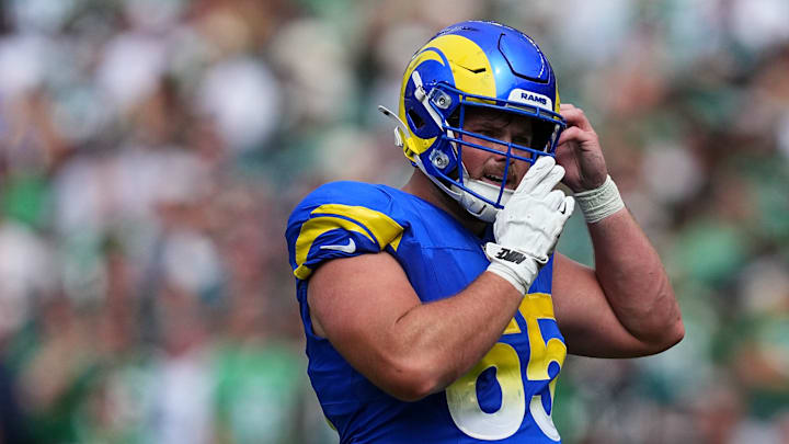 Los Angeles Rams center Coleman Shelton (65)