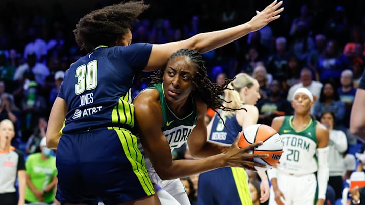 Aug 22, 2025; Arlington, Texas, USA; Seattle Storm forward Nneka Ogwumike (3) looks to pass as Dallas Wings guard Haley Jones (30) defends during the first half at College Park Center. Mandatory Credit: Chris Jones-Imagn Images Aug 22, 2025; Arlington, Texas, USA; Seattle Storm forward Nneka Ogwumike (3) looks to pass as Dallas Wings guard Haley Jones (30) defends during the first half at College Park Center. Mandatory Credit: Chris Jones-Imagn Images