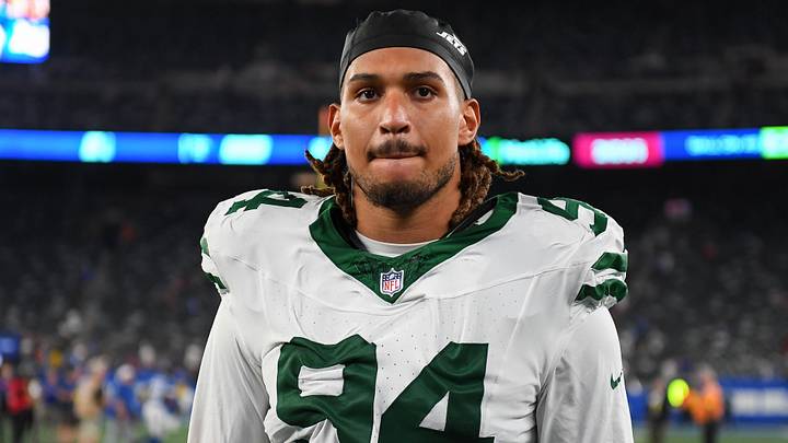 New York Jets defensive end Tyler Baron