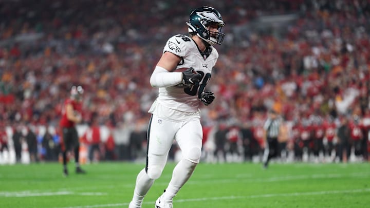 Jan 15, 2024; Tampa, Florida, USA; Philadelphia Eagles tight end Dallas Goedert (88) scores a touchdown against the Tampa Bay Buccaneers after a reception during the first half of a 2024 NFC wild card game at Raymond James Stadium. Mandatory Credit: Nathan Ray Seebeck-Imagn Images Jan 15, 2024; Tampa, Florida, USA; Philadelphia Eagles tight end Dallas Goedert (88) scores a touchdown against the Tampa Bay Buccaneers after a reception during the first half of a 2024 NFC wild card game at Raymond James Stadium. Mandatory Credit: Nathan Ray Seebeck-Imagn Images