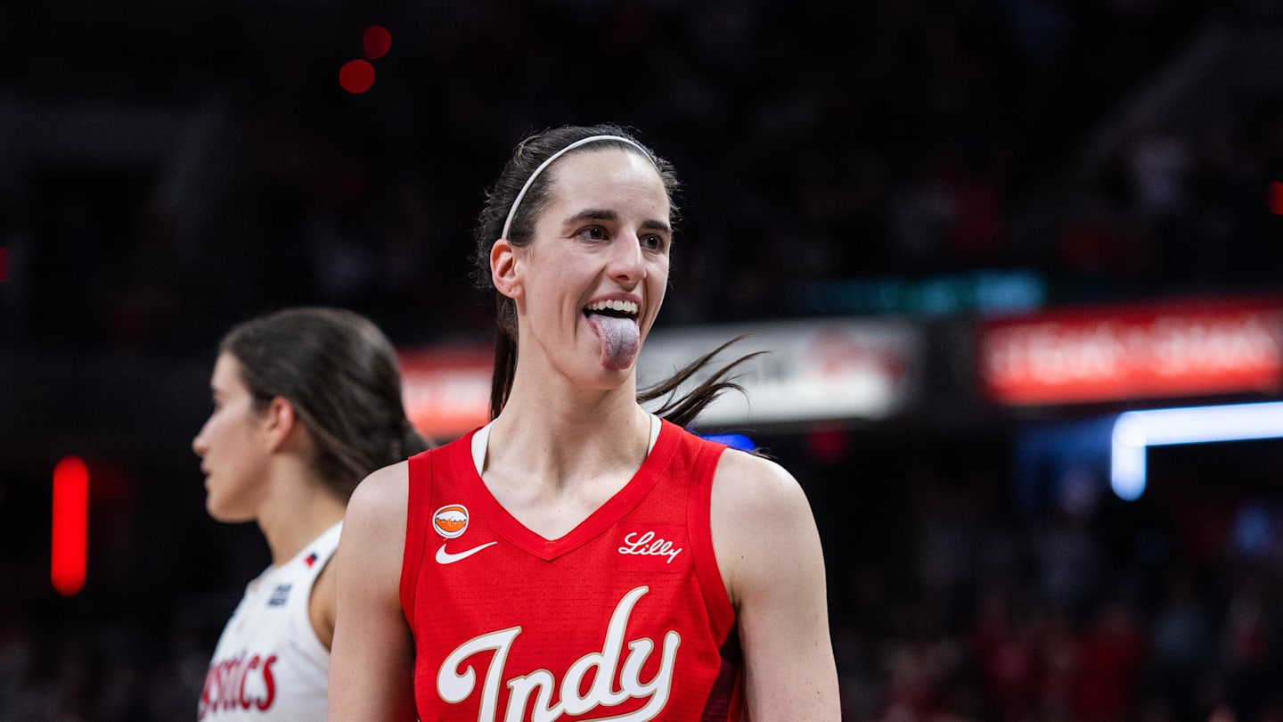 Caitlin Clark Did What a Superstar Should Amid Shooting Struggles—And It Paid Off
