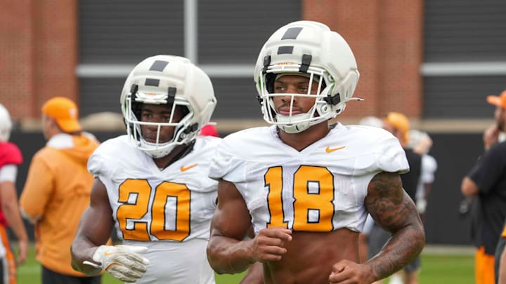 Tennessee running back DeSean Bishops (18) jogs during Tennessee football preseason practice, in Knoxville, Tennessee, Aug. 6, 2025.