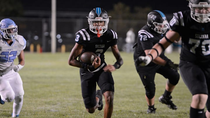 Syracuse football has made the top 10 of LaMason Waller lll, a 2025 four-star athlete/wide receiver from the west coast.