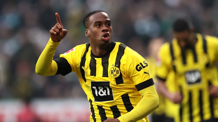 SV Werder Bremen v Borussia Dortmund - Bundesliga