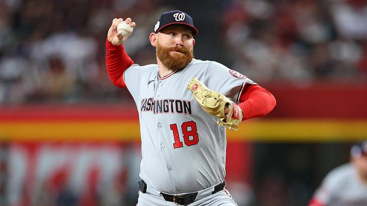 Jun 6, 2026; Phoenix, Arizona, USA; Washington Nationals pitcher Zack Littell (18) throws against the Arizona Diamondbacks in the first inning at Chase Field. Mandatory Credit: Anna Carrington-Imagn Images