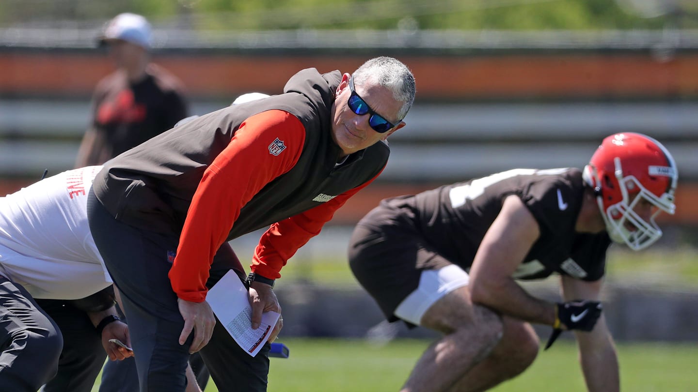 Browns DC Jim Schwartz Makes Official Decision on Future After Being Passed Up for HC Job