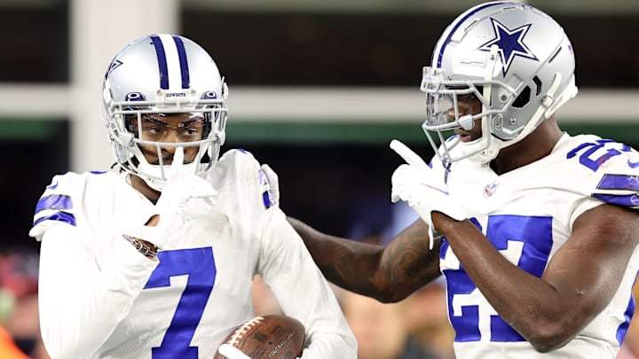 Dallas Cowboys v New England Patriots
