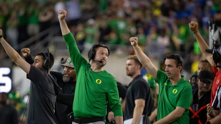 Oregon head coach Dan Lanning signals his team as the Oregon Ducks host the Boise State Broncos Saturday, Sept. 7, 2024 at Autzen Stadium in Eugene, Ore.