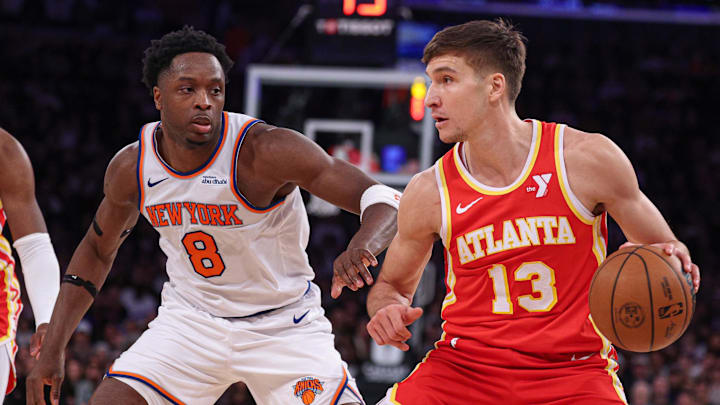 Jan 20, 2025; New York, New York, USA; Atlanta Hawks guard Bogdan Bogdanovic (13) is guarded by New York Knicks forward OG Anunoby (8) during the second half at Madison Square Garden. Mandatory Credit: Vincent Carchietta-Imagn Images Jan 20, 2025; New York, New York, USA; Atlanta Hawks guard Bogdan Bogdanovic (13) is guarded by New York Knicks forward OG Anunoby (8) during the second half at Madison Square Garden. Mandatory Credit: Vincent Carchietta-Imagn Images