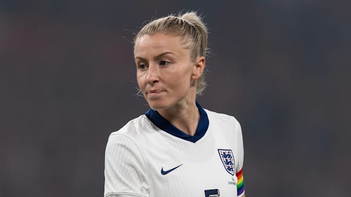 Leah Williamson will continue her captaincy for England. 