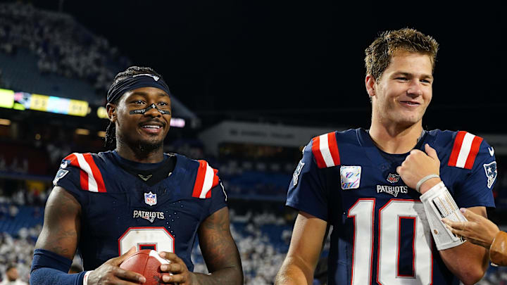 Oct 5, 2025; Orchard Park, New York, USA; New England Patriots quarterback Drake Maye (10) and wide receiver Stefon Diggs (8) walks off the field against the Buffalo Bills after the game at Highmark Stadium. Mandatory Credit: Gregory Fisher-Imagn Images Oct 5, 2025; Orchard Park, New York, USA; New England Patriots quarterback Drake Maye (10) and wide receiver Stefon Diggs (8) walks off the field against the Buffalo Bills after the game at Highmark Stadium. Mandatory Credit: Gregory Fisher-Imagn Images