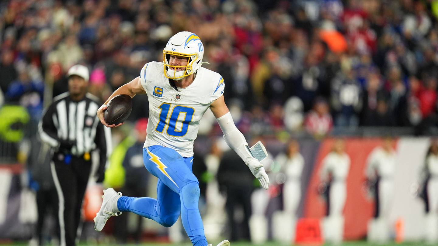 Chargers Confidence Meter: How We Feel About LA Before Kickoff vs. Cardinals
