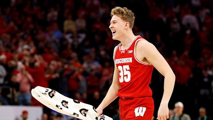Wisconsin v Purdue