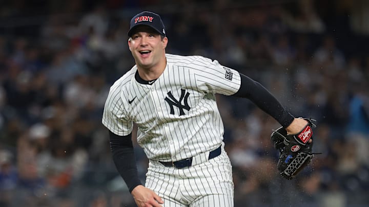 New York Yankees relief pitcher Tommy Kahnle (41) reacts during the eighth inning against the Kansas City Royals at Yankee Stadium in 2024.