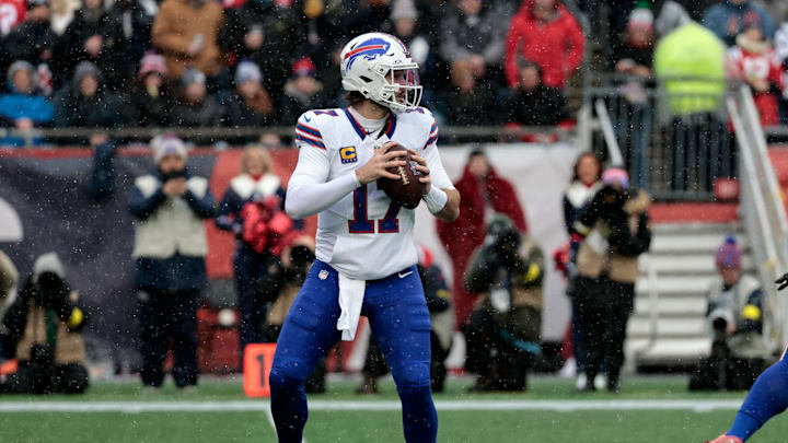 NFL: DEC 14 Bills at Patriots