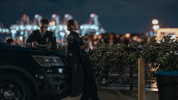 Troian Bellisario (Traci Harmon) & Brandon Larracuente (Alex Diaz) in On Call. 