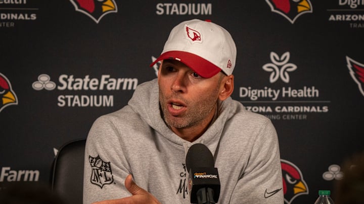 Cardinals head coach Jonathan Gannon talks with the media at the Arizona Cardinals training center