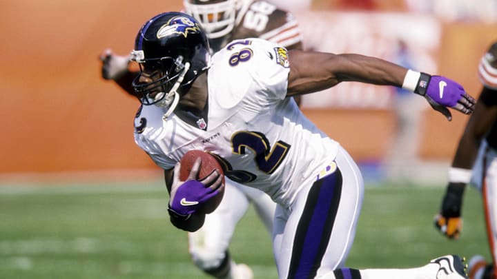 Oct 1, 2000; Cleveland, OH, USA; FILE PHOTO; Baltimore Ravens tight end Shannon Sharpe (82) in action against the Cleveland Browns at Cleveland Stadium. Mandatory Credit: Brett Hansbauer-Imagn Images
