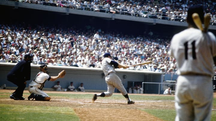 Jul 14, 1962; Los Angeles, CA, USA; FILE PHOTO; New York Yankees outfielder Mickey Mantle (7) follows through on a hit against the Los Angeles Angeles at Dodger Stadium. Mandatory Credit: David Boss-Imagn Images Jul 14, 1962; Los Angeles, CA, USA; FILE PHOTO; New York Yankees outfielder Mickey Mantle (7) follows through on a hit against the Los Angeles Angeles at Dodger Stadium. Mandatory Credit: David Boss-Imagn Images