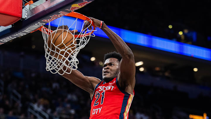 Nov 25, 2024; Indianapolis, Indiana, USA; New Orleans Pelicans center Yves Missi (21) shoots the ball in the first half against the Indiana Pacers at Gainbridge Fieldhouse. Mandatory Credit: Trevor Ruszkowski-Imagn Images
