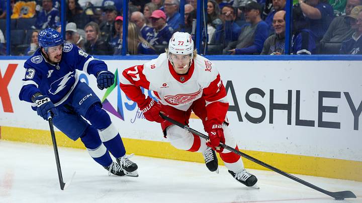 Apr 13, 2026; Tampa, Florida, USA; Detroit Red Wings defenseman Simon Edvinsson (77) controls the puck against the Tampa Bay Lightning in the first period at Benchmark International Arena. Mandatory Credit: Nathan Ray Seebeck-Imagn Images Apr 13, 2026; Tampa, Florida, USA; Detroit Red Wings defenseman Simon Edvinsson (77) controls the puck against the Tampa Bay Lightning in the first period at Benchmark International Arena. Mandatory Credit: Nathan Ray Seebeck-Imagn Images