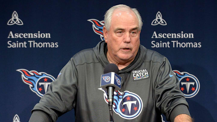 Tennessee Titans Defensive Coordinator Dean Pees announces his retirement from football and the team at the Titans training facility, Saint Thomas Sports Park on Monday, Jan. 20, 2020, in Nashville, Tenn. The Titans season ended Sunday in the AFC Championship game when they lost 35-24 to the Kansas City Chiefs.
Nas Titans Locker Room 014 Tennessee Titans Defensive Coordinator Dean Pees announces his retirement from football and the team at the Titans training facility, Saint Thomas Sports Park on Monday, Jan. 20, 2020, in Nashville, Tenn. The Titans season ended Sunday in the AFC Championship game when they lost 35-24 to the Kansas City Chiefs.
Nas Titans Locker Room 014