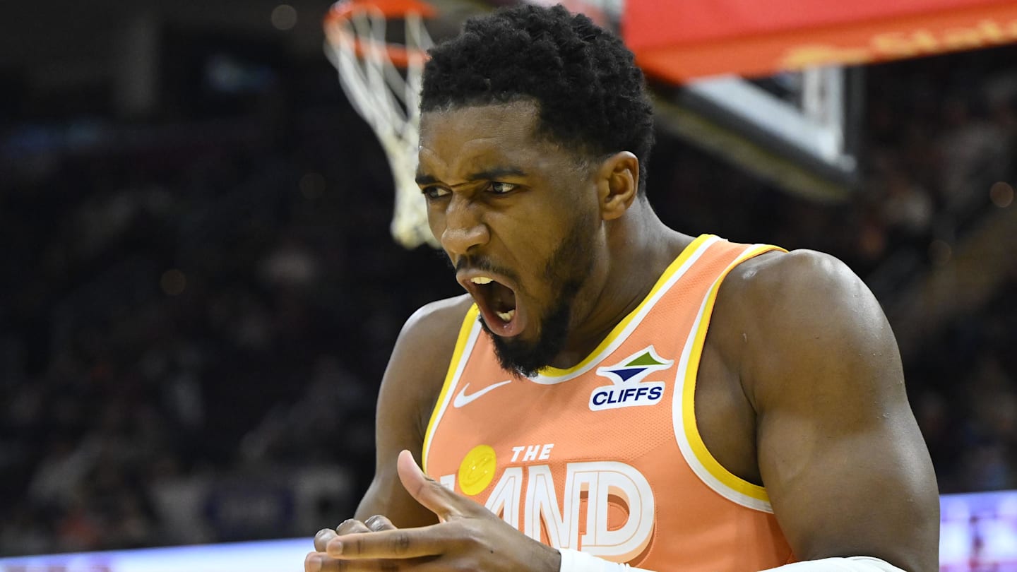 How the Cleveland Cavaliers Won Their Fourth Consecutive Game on Monday Night