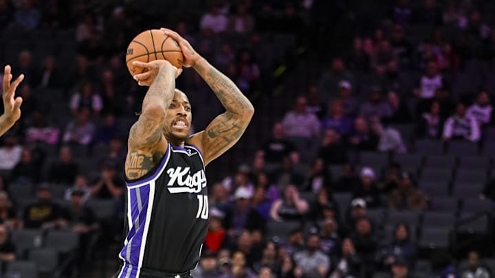 Feb 4, 2026; Sacramento, California, USA; Sacramento Kings guard/forward DeMar DeRozan (10) shoots against the Memphis Grizzlies during the fourth quarter at Golden 1 Center. Mandatory Credit: Ed Szczepanski-Imagn Images