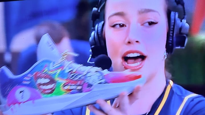 Marta Suarez shows off her personalized sneakers Marta Suarez shows off her personalized sneakers