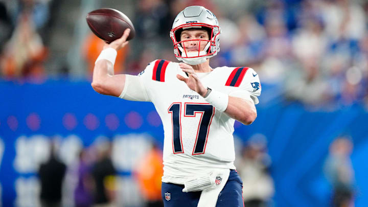 New England Patriots quarterback Ben Wooldridge (17) gets ready to pass the ball, Thursday, August 21, 2025, in East Rutherford.