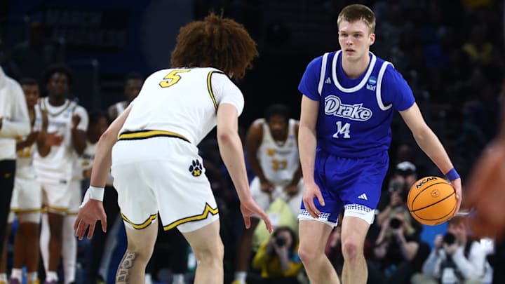 Drake Bulldogs guard Bennett Stirtz sizes up a Missouri defender in the NCAA tournament. 