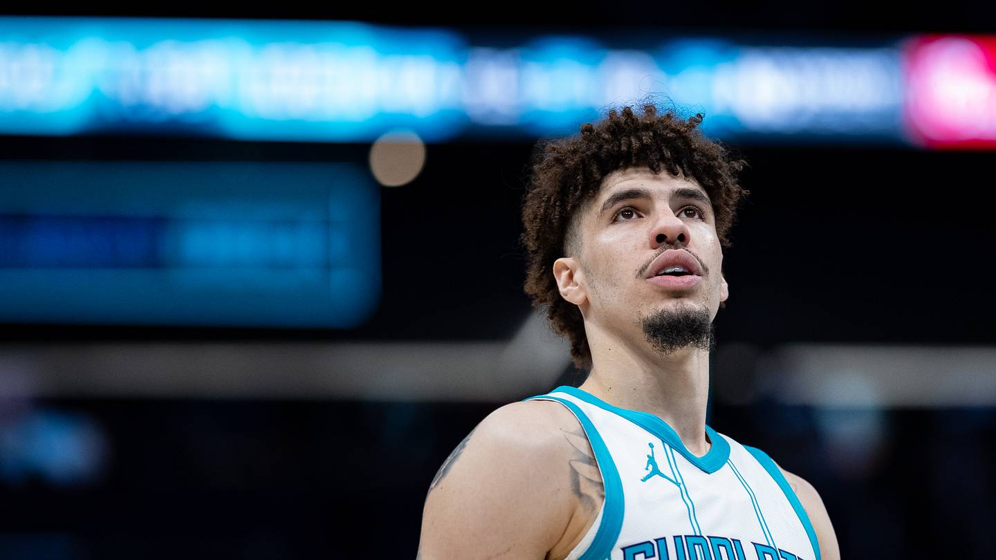 Pelicans Face Trade Rumors Amid Zion's Injury Concerns
