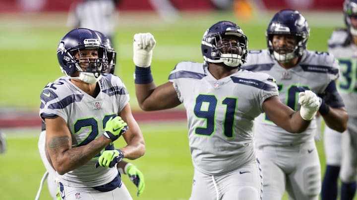 Former Seahawks defender L.J. Collier
