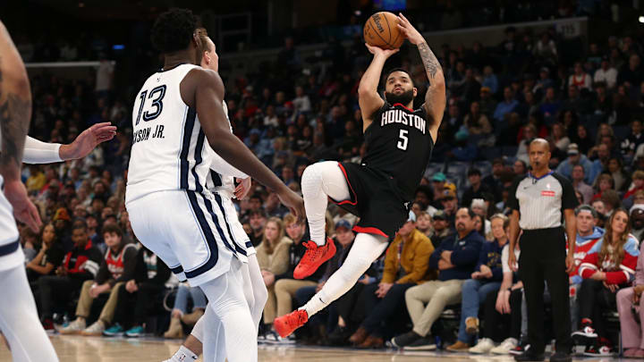 Jan 9, 2025; Memphis, Tennessee, USA; Houston Rockets guard Fred VanVleet (5) shoots during the fourth quarter against the Memphis Grizzlies at FedExForum. Mandatory Credit: Petre Thomas-Imagn Images Jan 9, 2025; Memphis, Tennessee, USA; Houston Rockets guard Fred VanVleet (5) shoots during the fourth quarter against the Memphis Grizzlies at FedExForum. Mandatory Credit: Petre Thomas-Imagn Images
