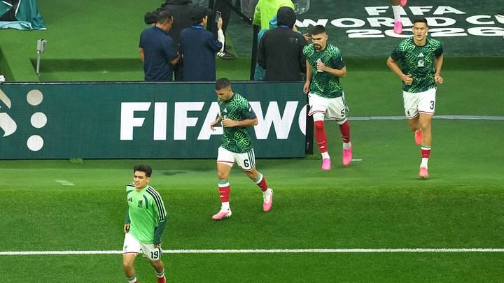 Mexico v England - FIFA World Cup - Round of 16 - Mexico City Stadium Mexico v England - FIFA World Cup - Round of 16 - Mexico City Stadium