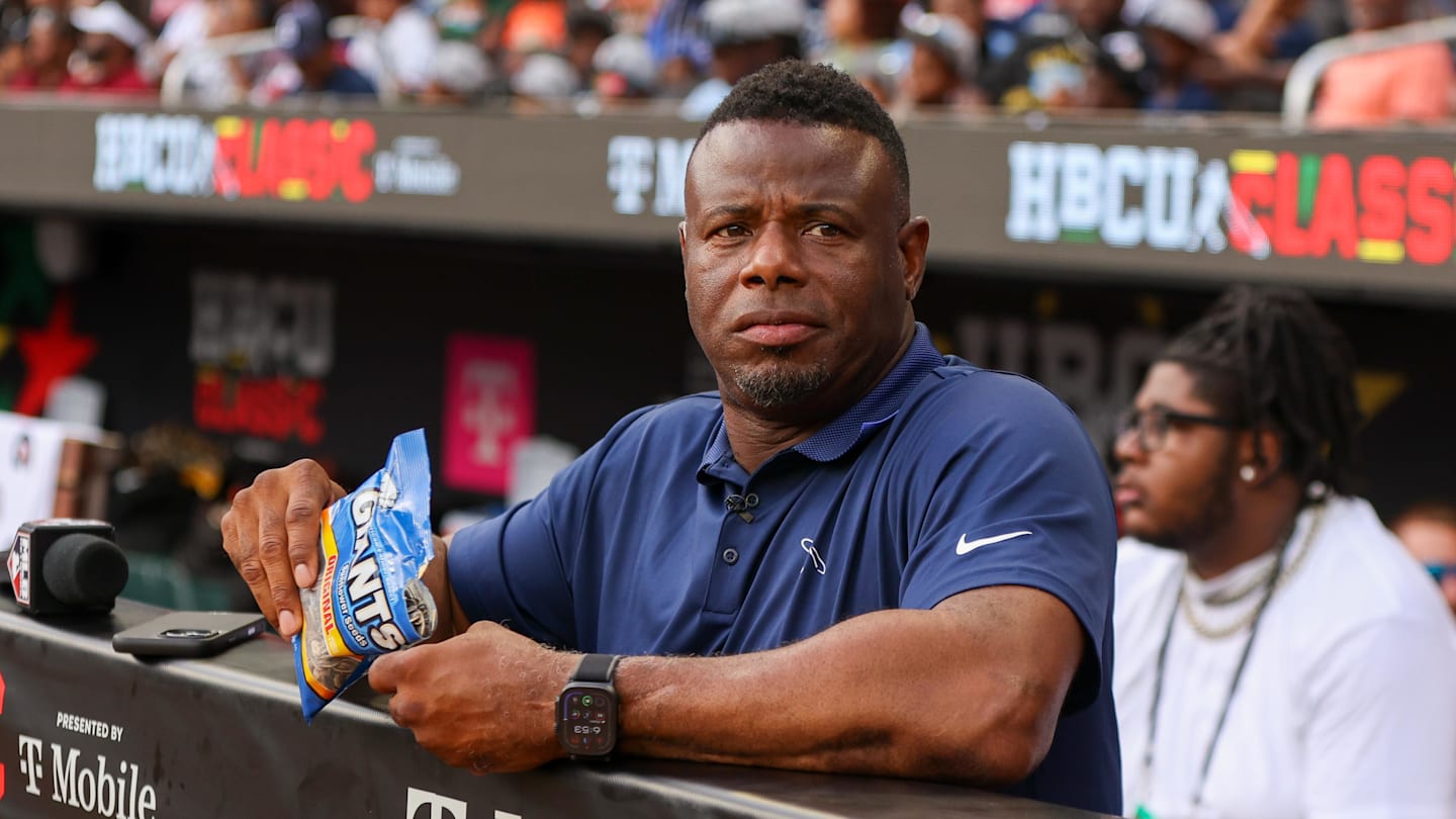 Ken Griffey Jr. Shares Hilarious Superstition from Playing Days