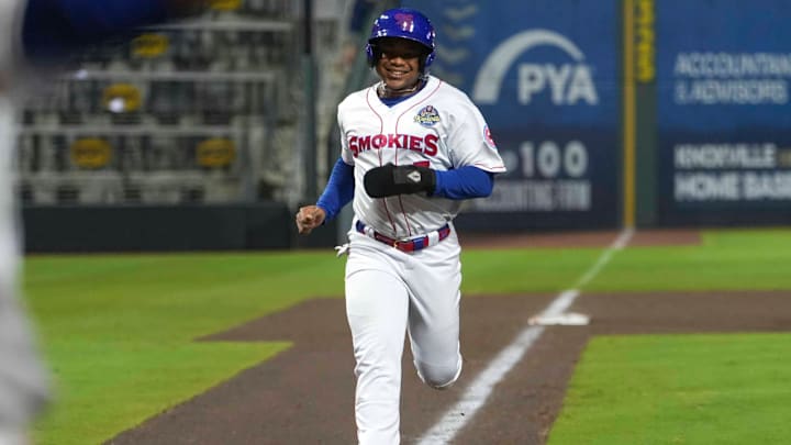 Knoxville Smokies v. Rocket City Trash Pandas