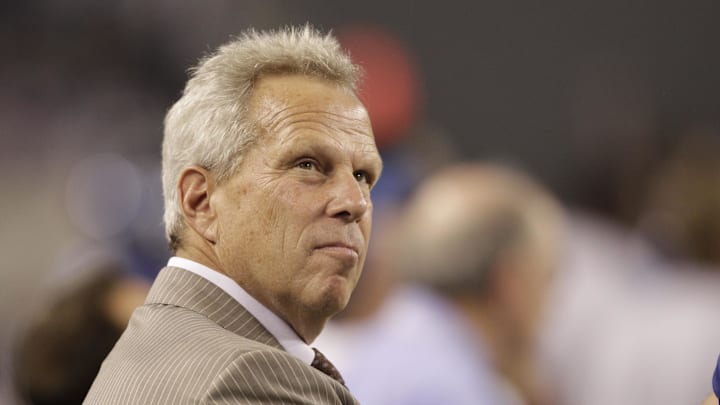 Giants co-owner Steve Tisch issued a statement addressing his e-mail correspondence with Jeffrey Epstein. Giants co-owner Steve Tisch issued a statement addressing his e-mail correspondence with Jeffrey Epstein.