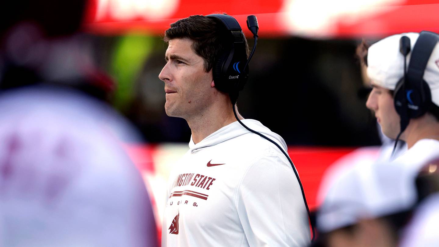 Washington State offense comes alive in Kirby Moore's play-calling debut vs. Utah State