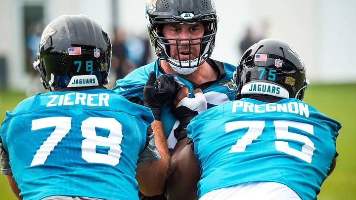 Jacksonville Jaguars offensive tackle Walker Little (72), center, works on drill with teammates offensive lineman Kilian Zierer (78) and Jacksonville Jaguars offensive tackle Emmanuel Pregnon (75) during the second day of minicamp at the Miller Electric Center, Wednesday, June 10, 2026, in Jacksonville. [Doug Engle/Florida Times-Union]