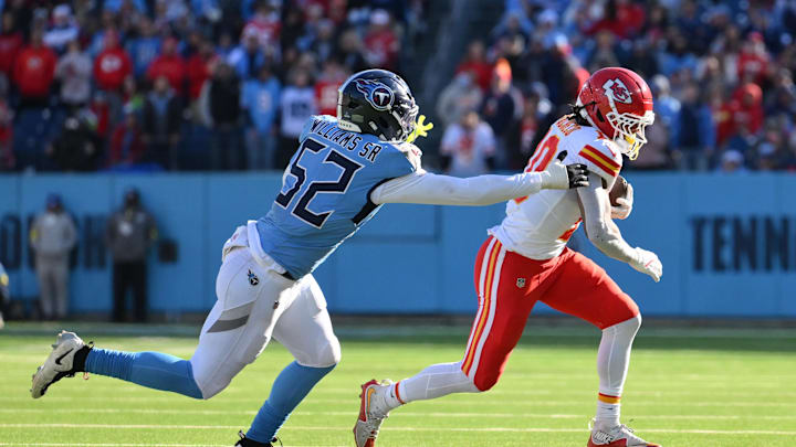 Dec 21, 2025; Nashville, Tennessee, USA; Kansas City Chiefs running back Isiah Pacheco (10) runs against Tennessee Titans linebacker James Williams Sr. (52) during the first half at Nissan Stadium. Mandatory Credit: Steve Roberts-Imagn Images Dec 21, 2025; Nashville, Tennessee, USA; Kansas City Chiefs running back Isiah Pacheco (10) runs against Tennessee Titans linebacker James Williams Sr. (52) during the first half at Nissan Stadium. Mandatory Credit: Steve Roberts-Imagn Images