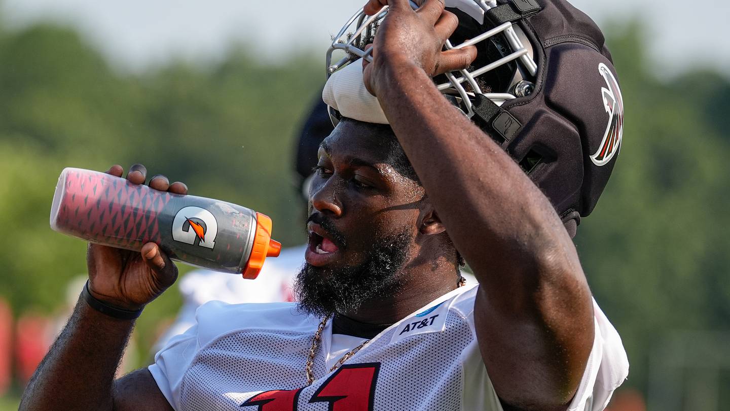 Falcons Suffer Major Injury Scare at Training Camp to Young Star