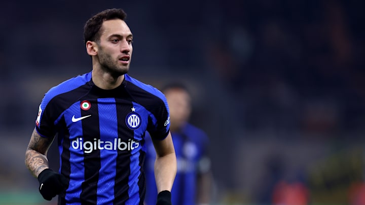 Hakan Calhanoglu 