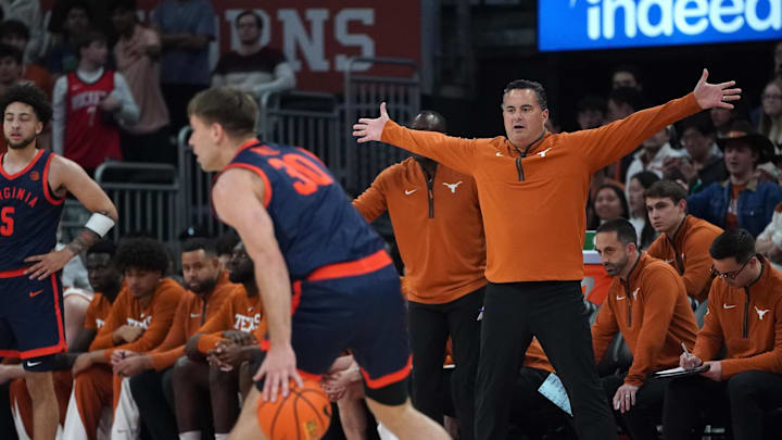 Texas Longhorns head coach Sean Miller