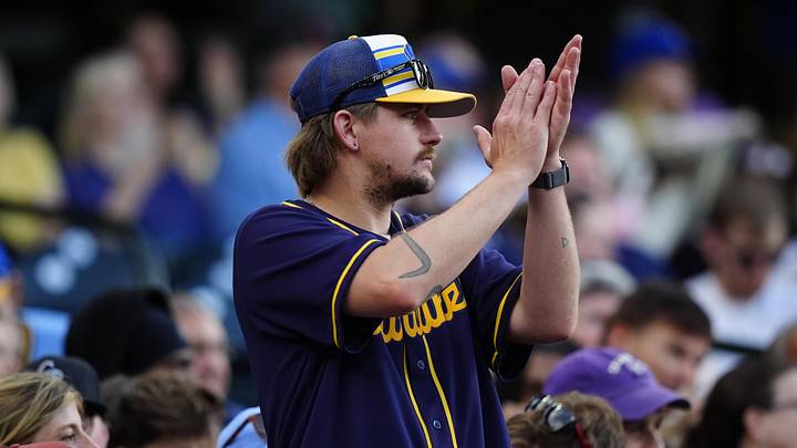 Milwaukee Brewers fan Milwaukee Brewers fan