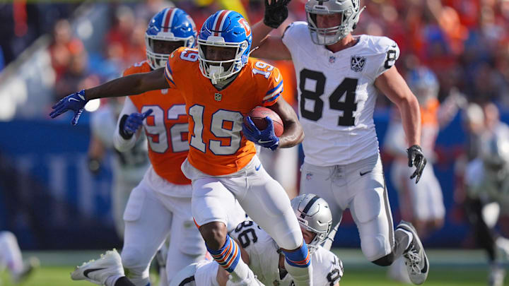 Oct 6, 2024; Denver, Colorado, USA; Denver Broncos wide receiver Marvin Mims Jr. (19) during a kickoff return in the second half against the Las Vegas Raiders at Empower Field at Mile High. Oct 6, 2024; Denver, Colorado, USA; Denver Broncos wide receiver Marvin Mims Jr. (19) during a kickoff return in the second half against the Las Vegas Raiders at Empower Field at Mile High.